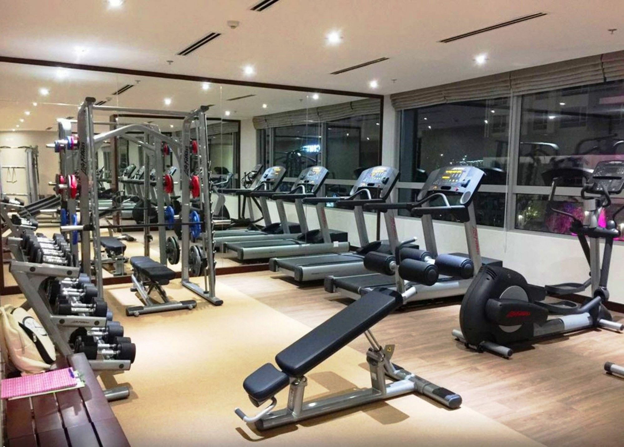 Landmark Inn مدينة هوشي منه المظهر الخارجي الصورة